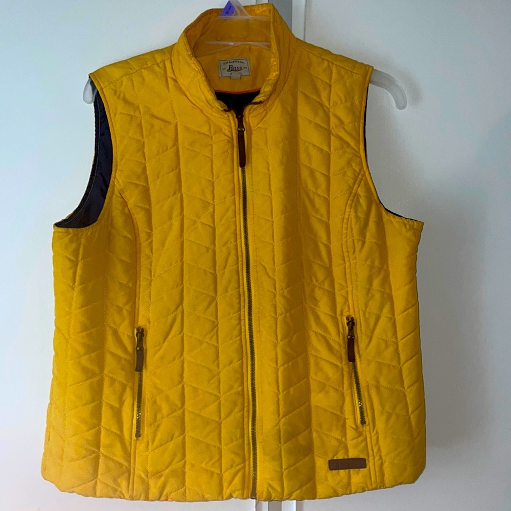Bass vest with pockets saws beautiful color cheap and elegant